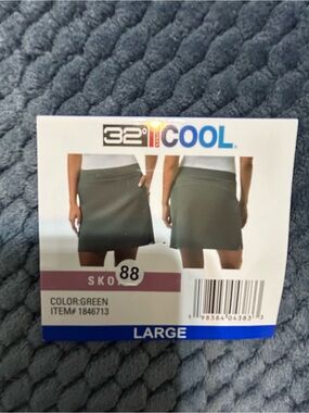 Green Women's Skort - Large
